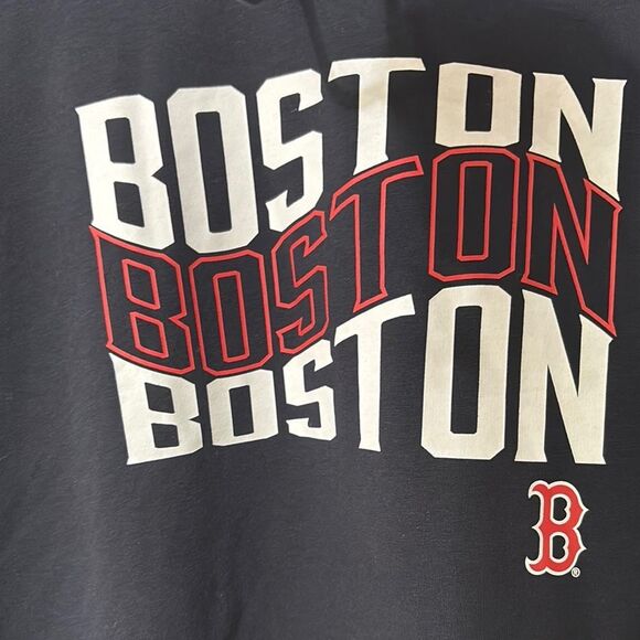 NWT MLB Boston Red Socks Graphic Crop Top Hoodie Size Small - Picture 3 of 8